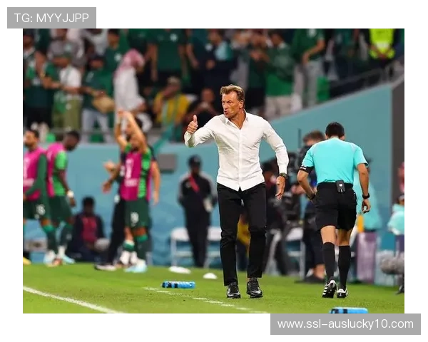 勒纳尔批评球员罚丢勺子点球，称对国家人民不尊重